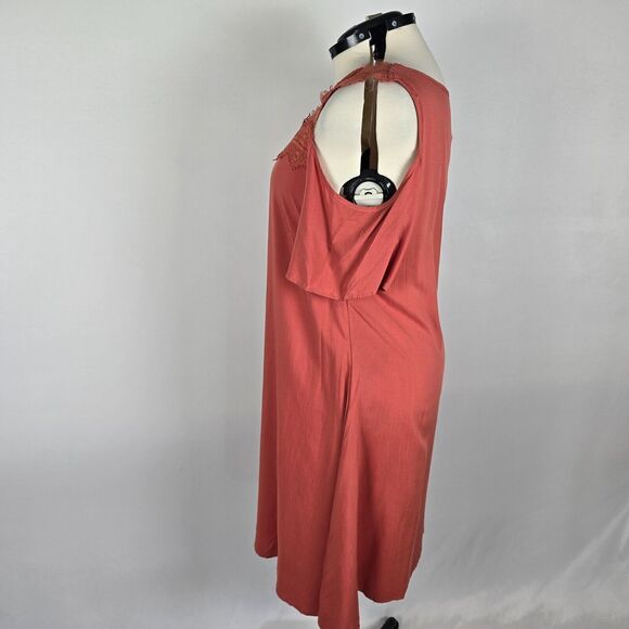 Bloomchic Dress Women's 1X Solid Contrast Lace Cold Shoulder Midi Coral NWT - Picture 9 of 10